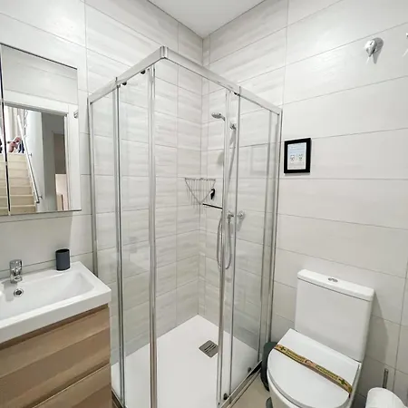 Modern & Family Flat Carihuela 3 Bdr Appartement