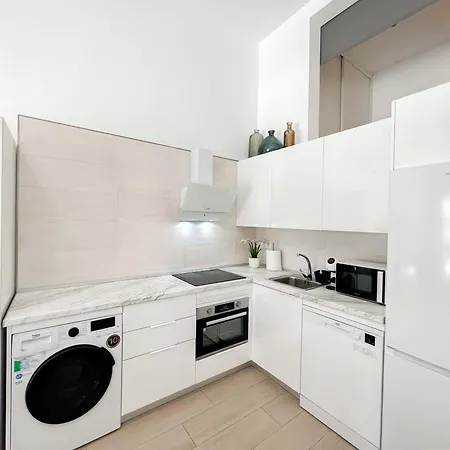 Modern & Family Flat Carihuela 3 Bdr Apartment