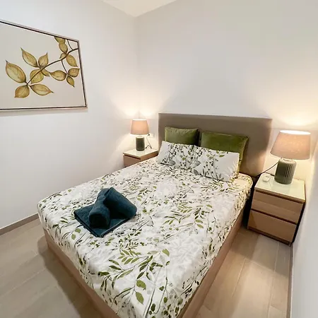 Apartment Modern & Family Flat Carihuela 3 Bdr *