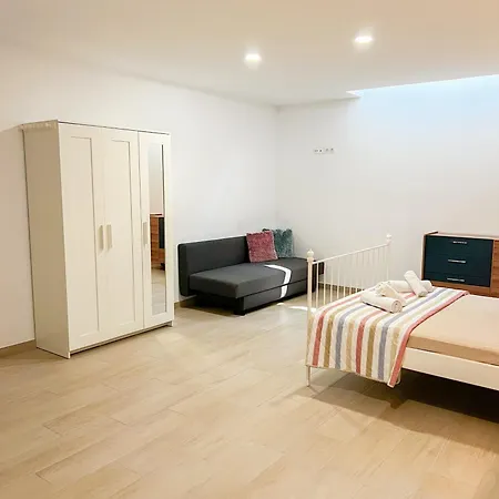 Modern&family Flat Carihuela 3 Bdr Apartment Torremolinos