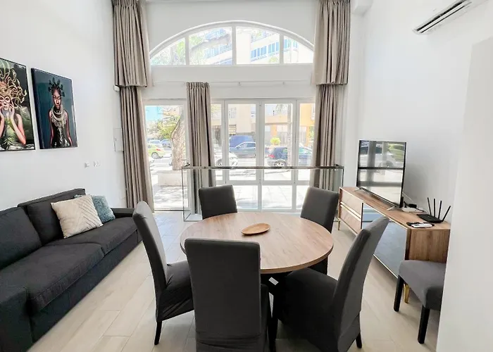 Modern & Family Flat Carihuela 3 Bdr Apartamento Torremolinos