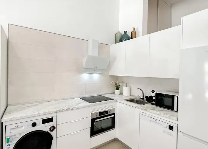 Modern & Family Flat Carihuela 3 Bdr Lejlighed