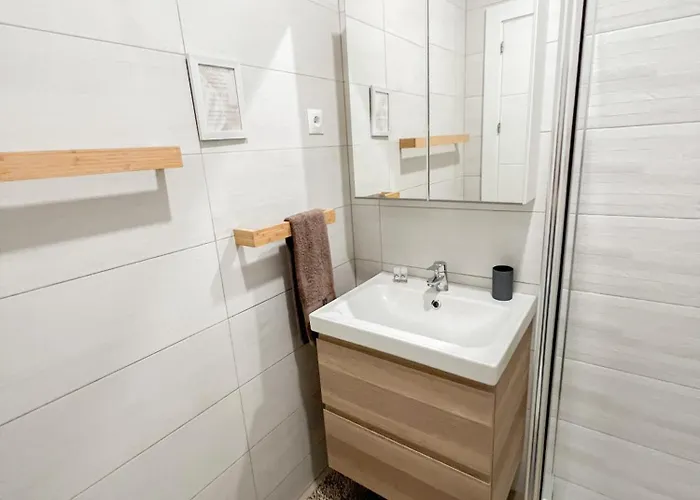 Modern & Family Flat Carihuela 3 Bdr Lejlighed Torremolinos