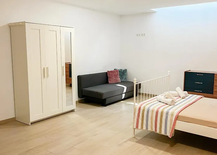 Modern & Family Flat Carihuela 3 Bdr Lejlighed Torremolinos