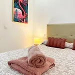 Modern & Family Flat Carihuela 3 Bdr شقة *