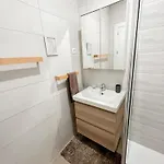Modern & Family Flat Carihuela 3 Bdr شقة توريمولينوس