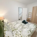 Modern & Family Flat Carihuela 3 Bdr توريمولينوس